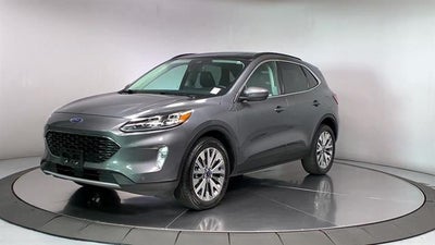 2022 Ford Escape Titanium