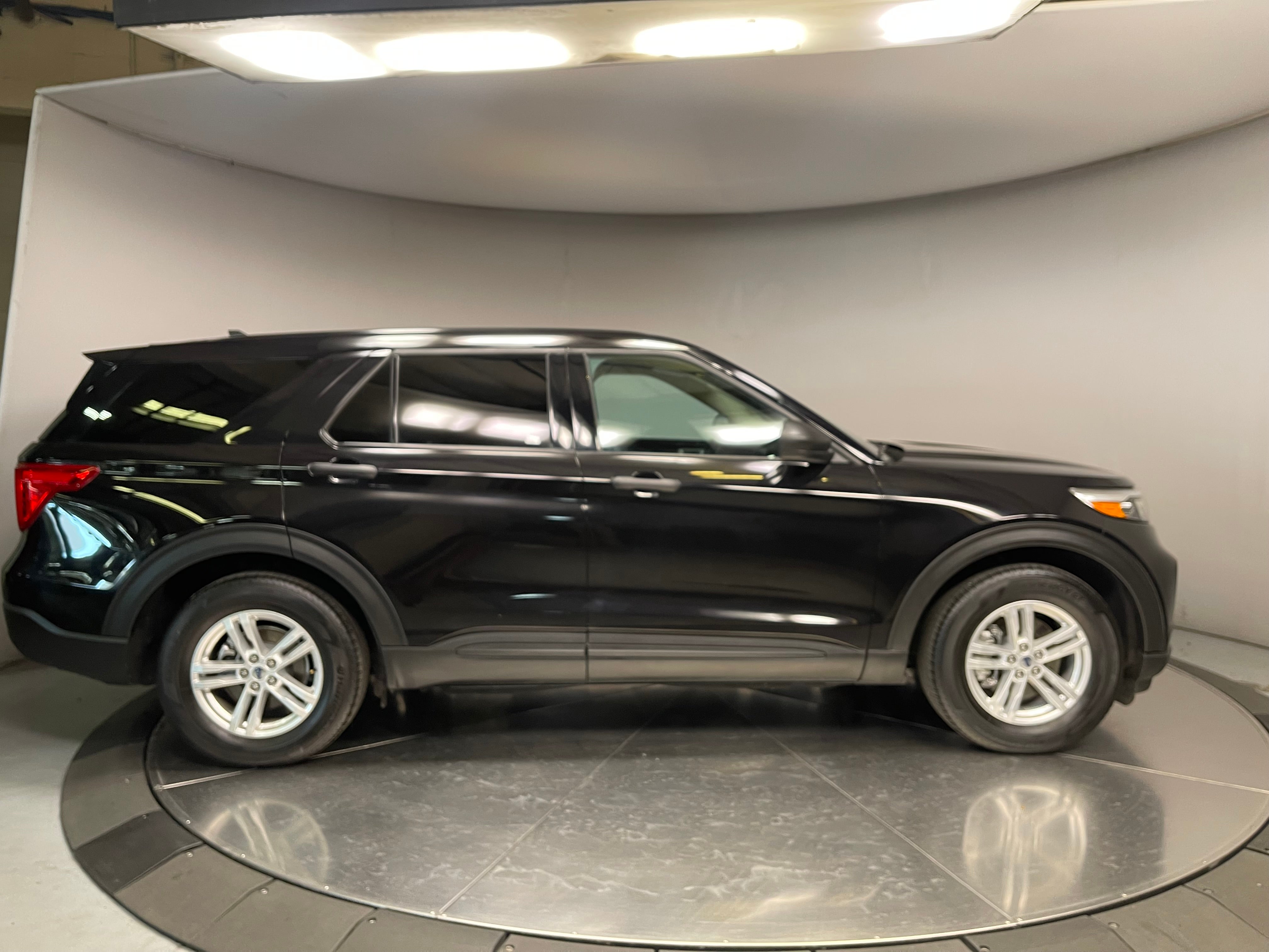 2024 Ford Explorer Base