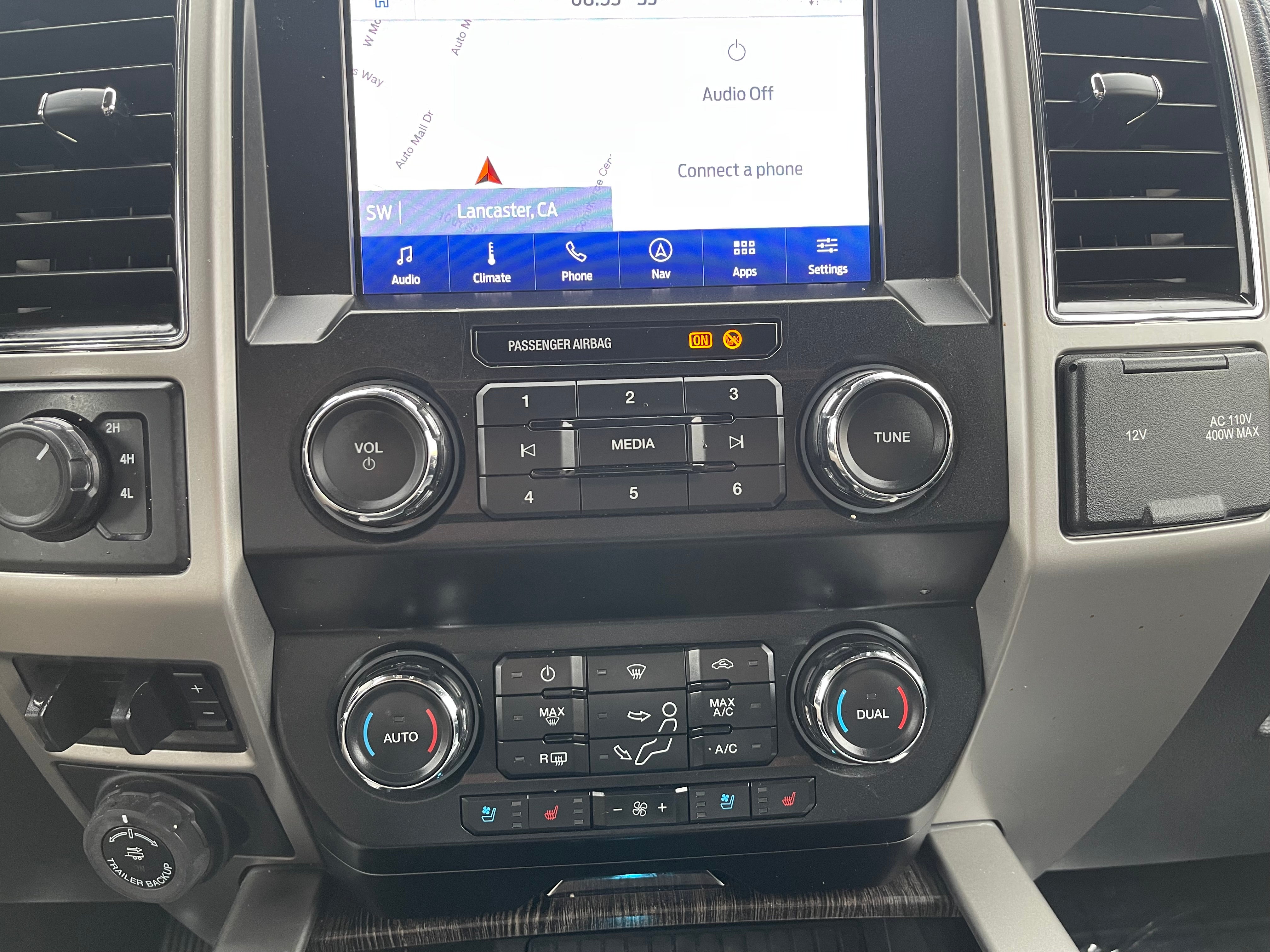 2020 Ford Super Duty F-350 DRW 4x4 Lariat 4dr Crew Cab 8 ft. LB DRW Pickup