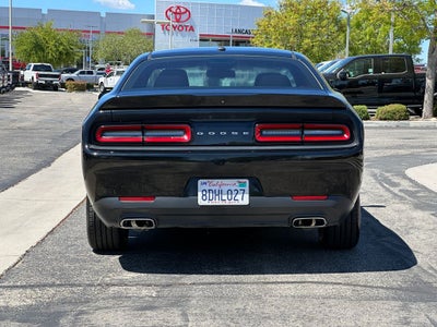 2018 Dodge Challenger SXT