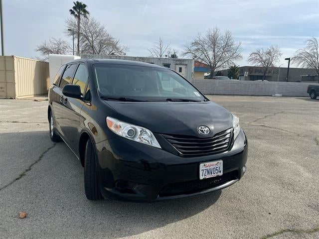 2017 Toyota Sienna L 7-Passenger