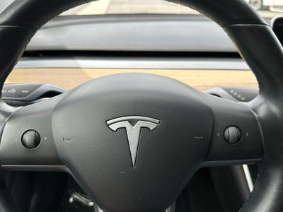 2019 Tesla Model 3 Standard Range Plus