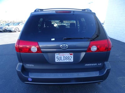 2006 Toyota Sienna CE 8 Passenger
