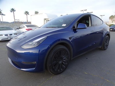 2024 Tesla Model Y Long Range