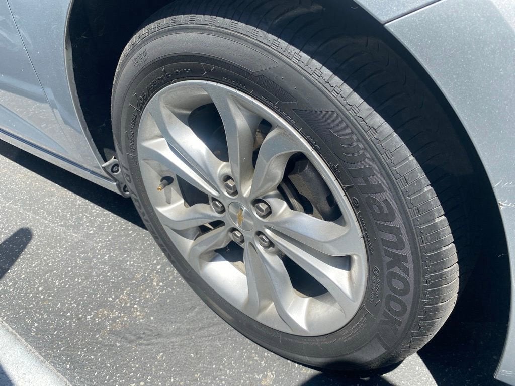 2019 Chevrolet Cruze LS