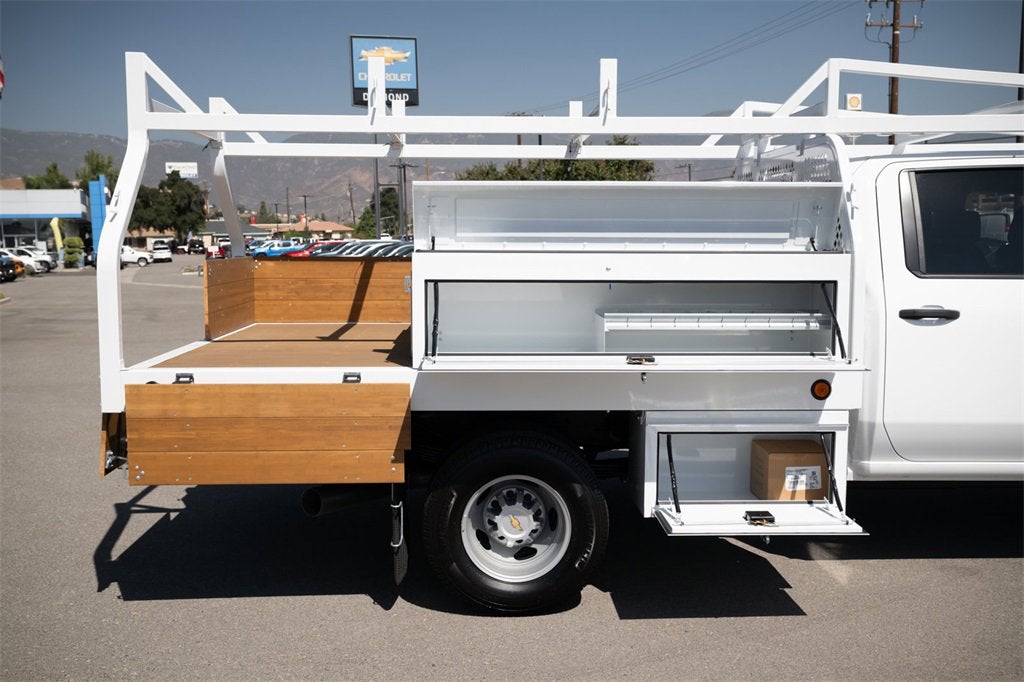 2025 Chevrolet Silverado 3500 HD Chassis Cab Work Truck