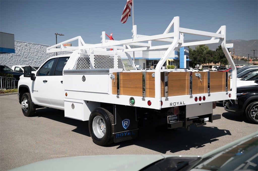 2025 Chevrolet Silverado 3500 HD Chassis Cab Work Truck