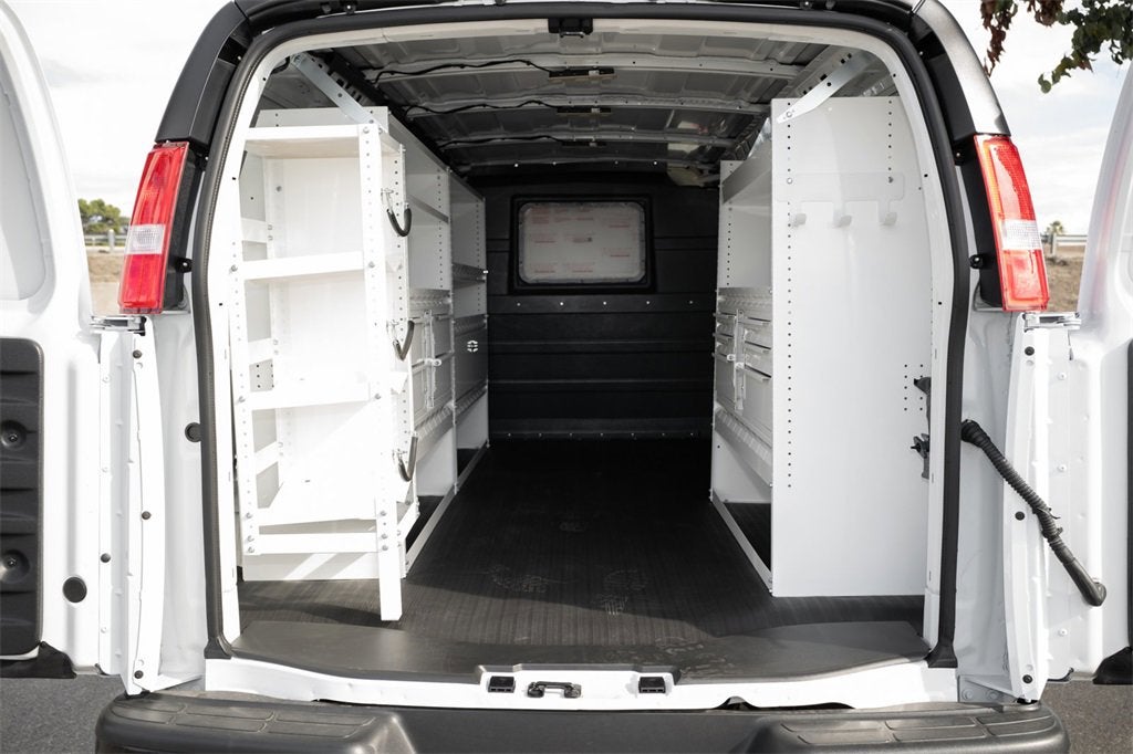 2025 Chevrolet Express Cargo 2500 WT