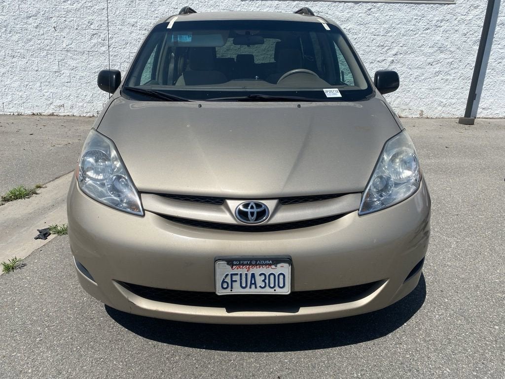 2009 Toyota Sienna CE