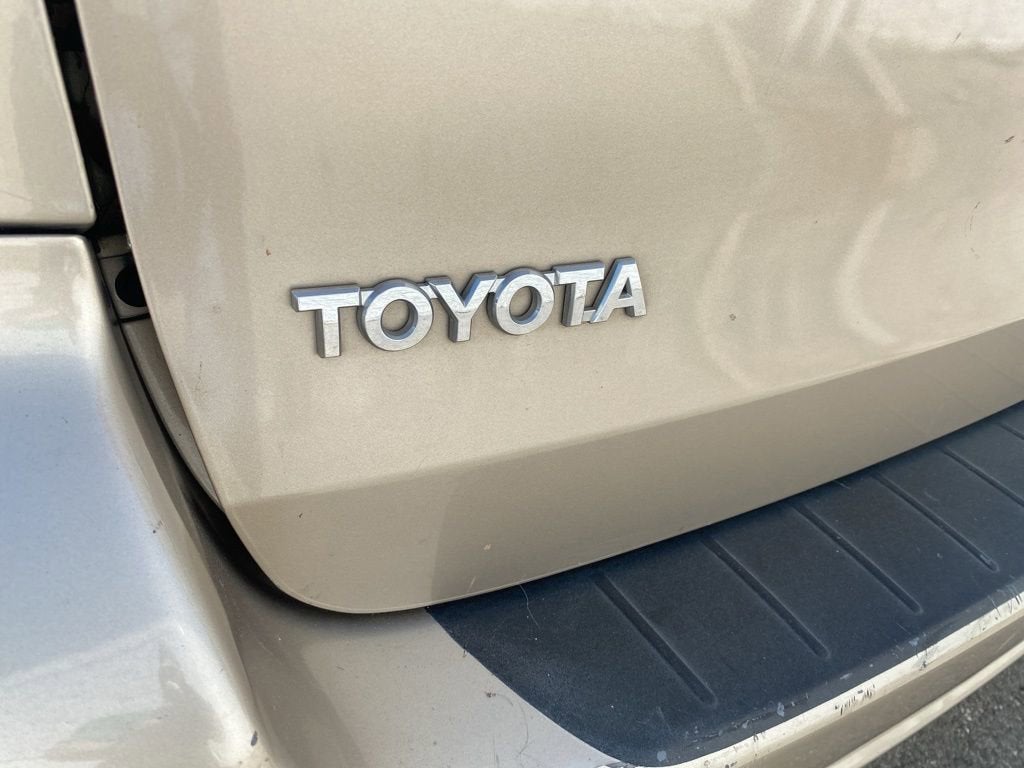 2009 Toyota Sienna CE