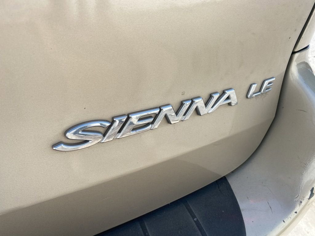 2009 Toyota Sienna CE