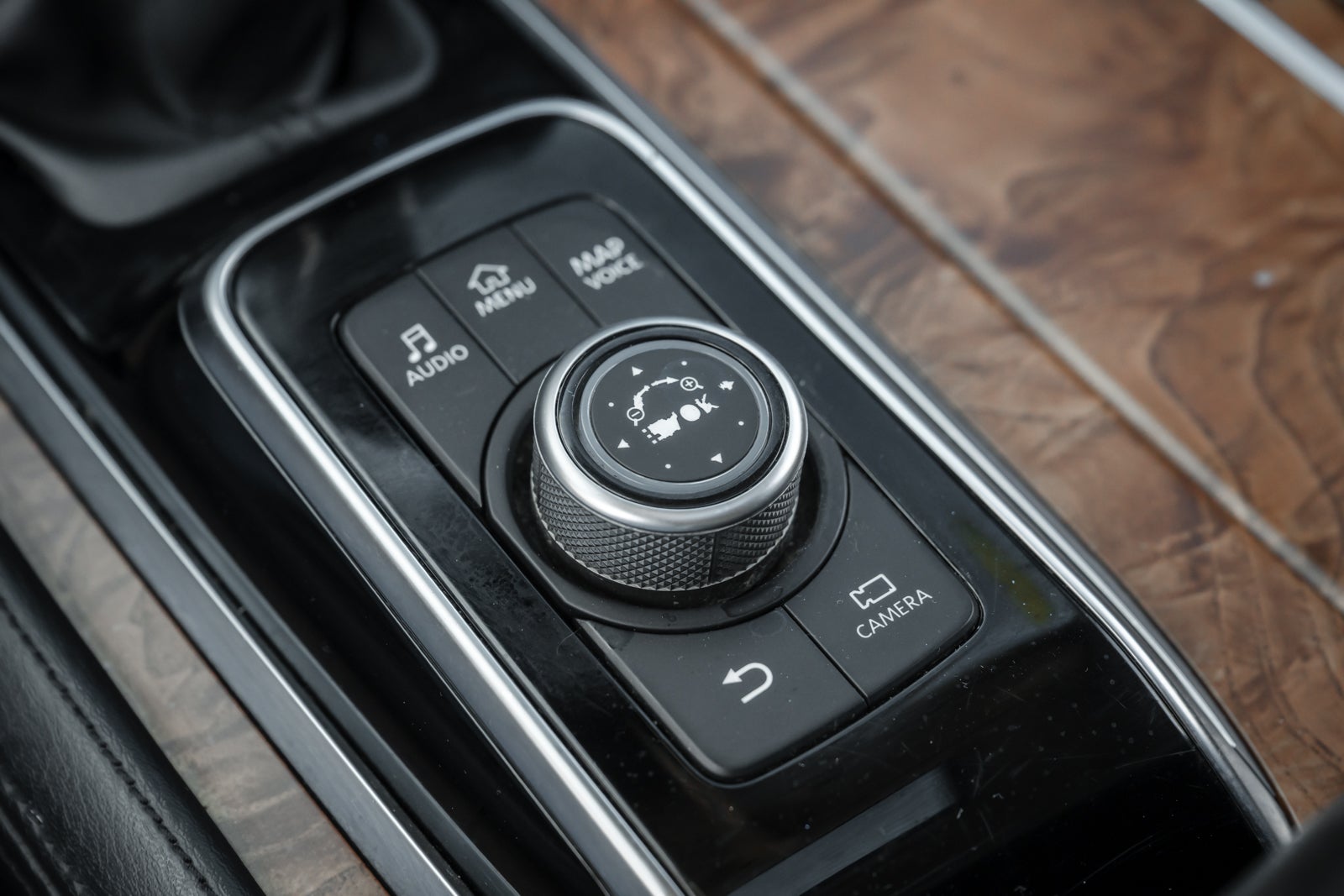 2021 Nissan Armada SL