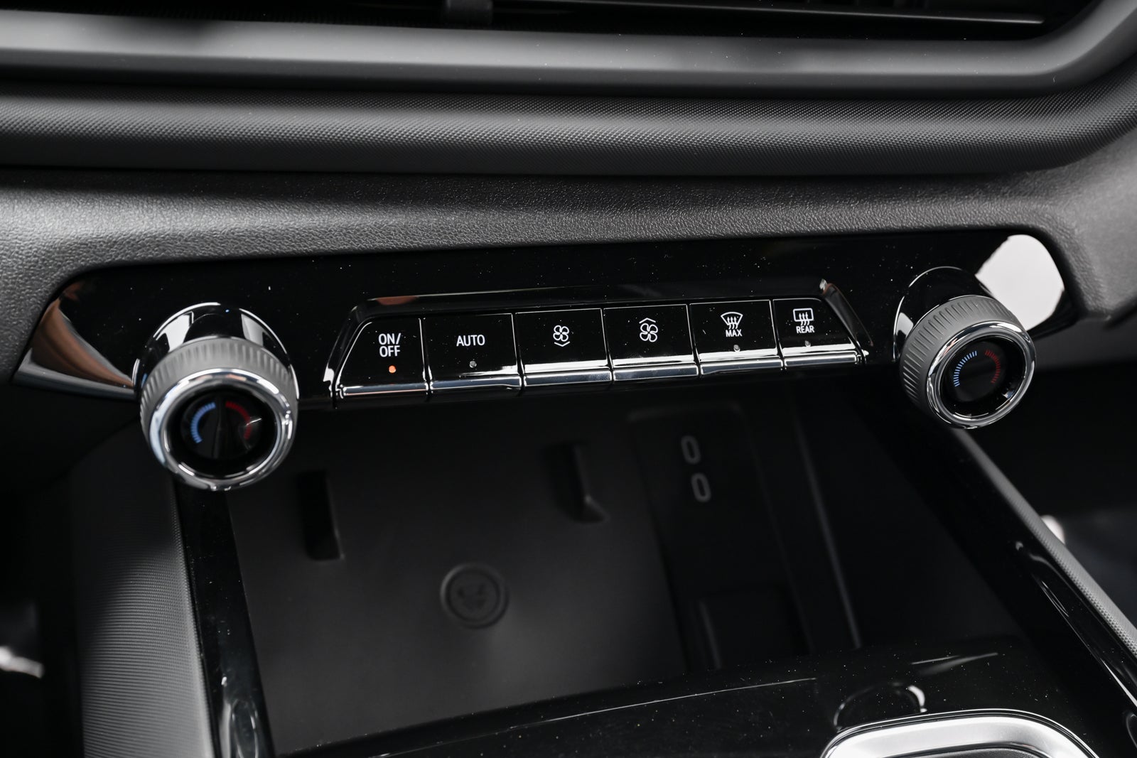 2026 Chevrolet Silverado EV LT - Standard Range