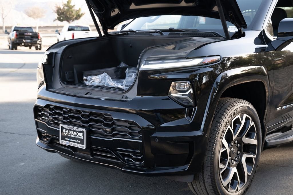 2024 Chevrolet Silverado EV RST