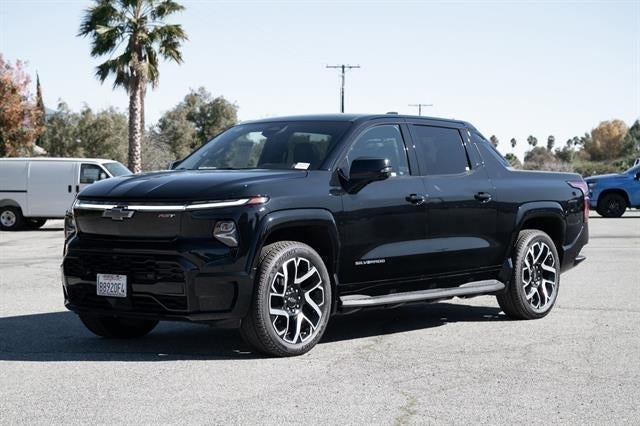 2024 Chevrolet Silverado EV RST