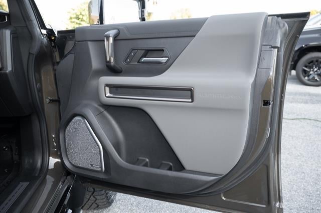 2024 GMC HUMMER EV SUV 2X