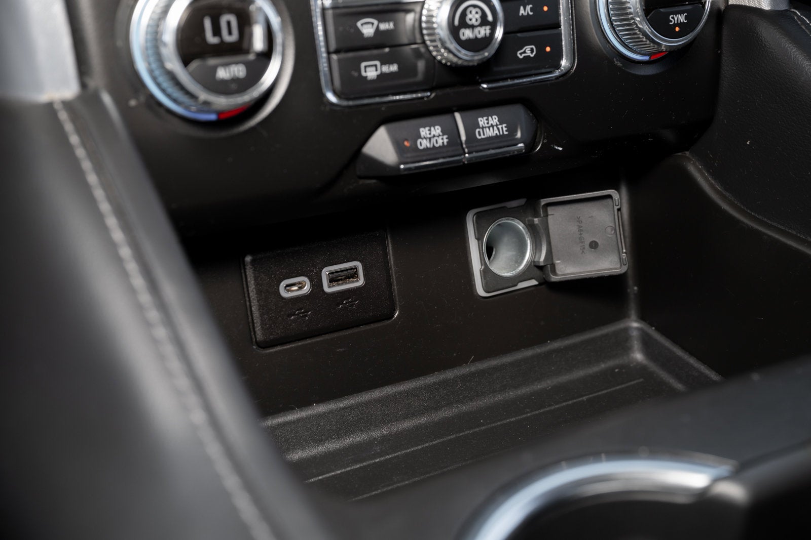 2022 GMC Yukon XL SLE