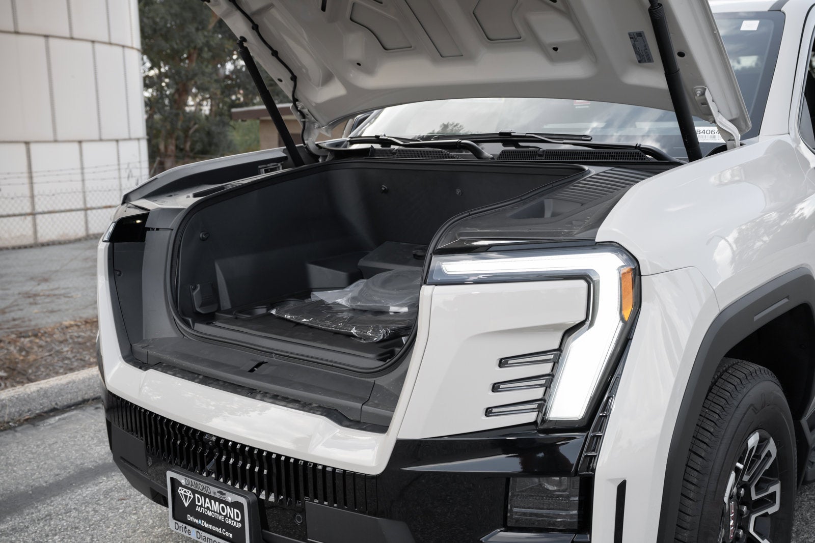 2026 GMC Sierra EV Elevation Standard Range
