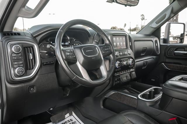 2022 GMC Sierra 2500 HD Denali