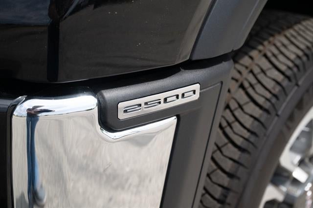 2025 GMC Sierra 2500 HD SLT