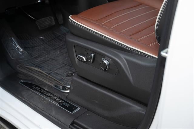 2025 GMC Sierra 3500 HD Denali Ultimate DRW