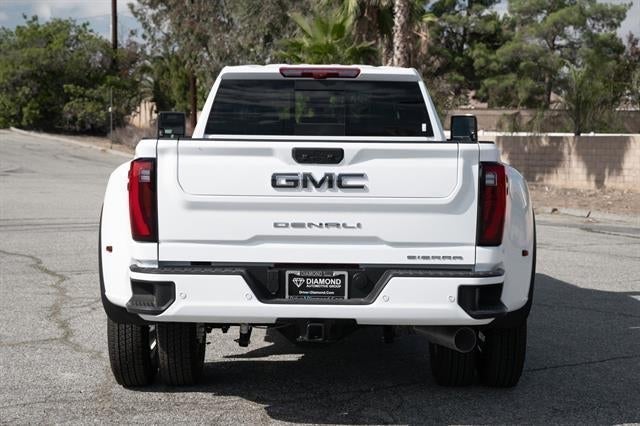 2025 GMC Sierra 3500 HD Denali Ultimate DRW