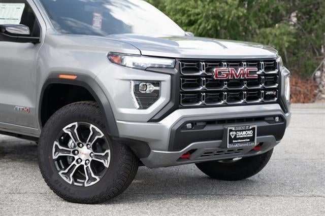 2025 GMC Canyon AT4