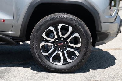 2025 GMC Canyon AT4
