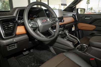 2025 GMC Canyon AT4