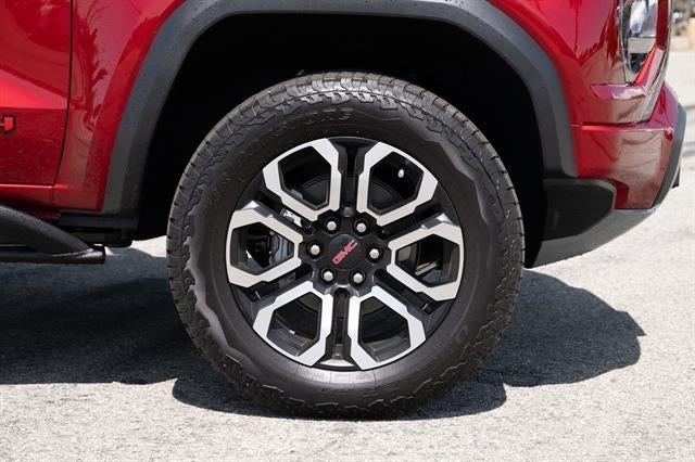 2025 GMC Canyon AT4