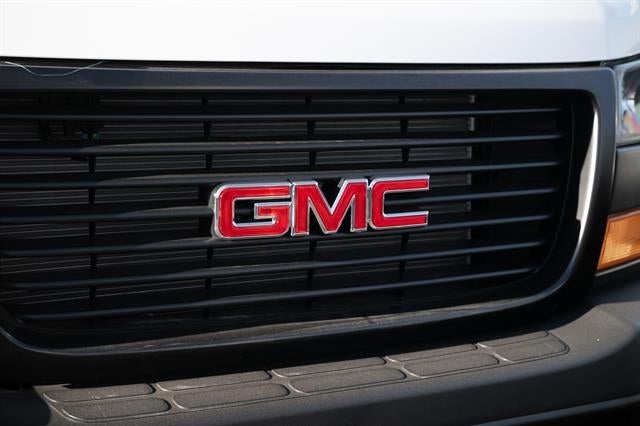 2025 GMC Savana Cargo 2500 Work Van