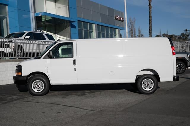 2025 GMC Savana Cargo 2500 Work Van