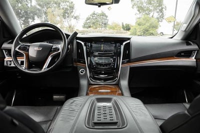 2017 Cadillac Escalade ESV Premium Luxury