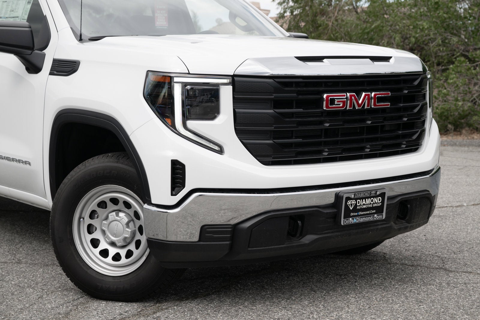 2025 GMC Sierra 1500 Pro